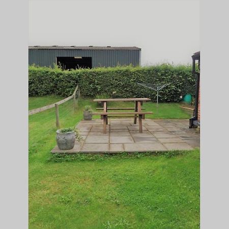 トーントンThe Old Cowshed Annexeアパートメント エクステリア 写真